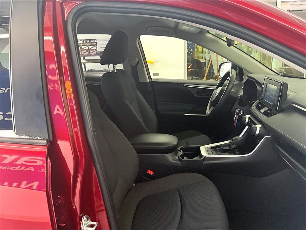 Used 2020 Toyota RAV4 LE w/ All Weather Liner Package image 11