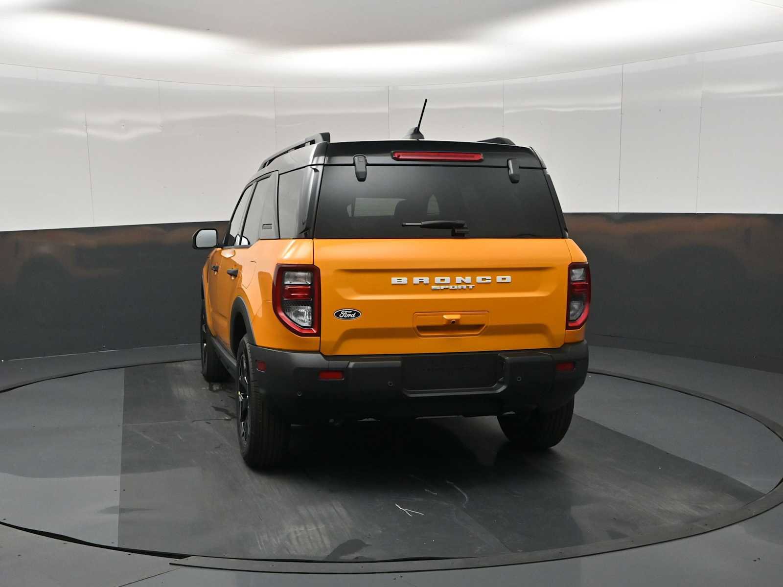 New 2026 Ford Bronco Sport Outer Banks image 7