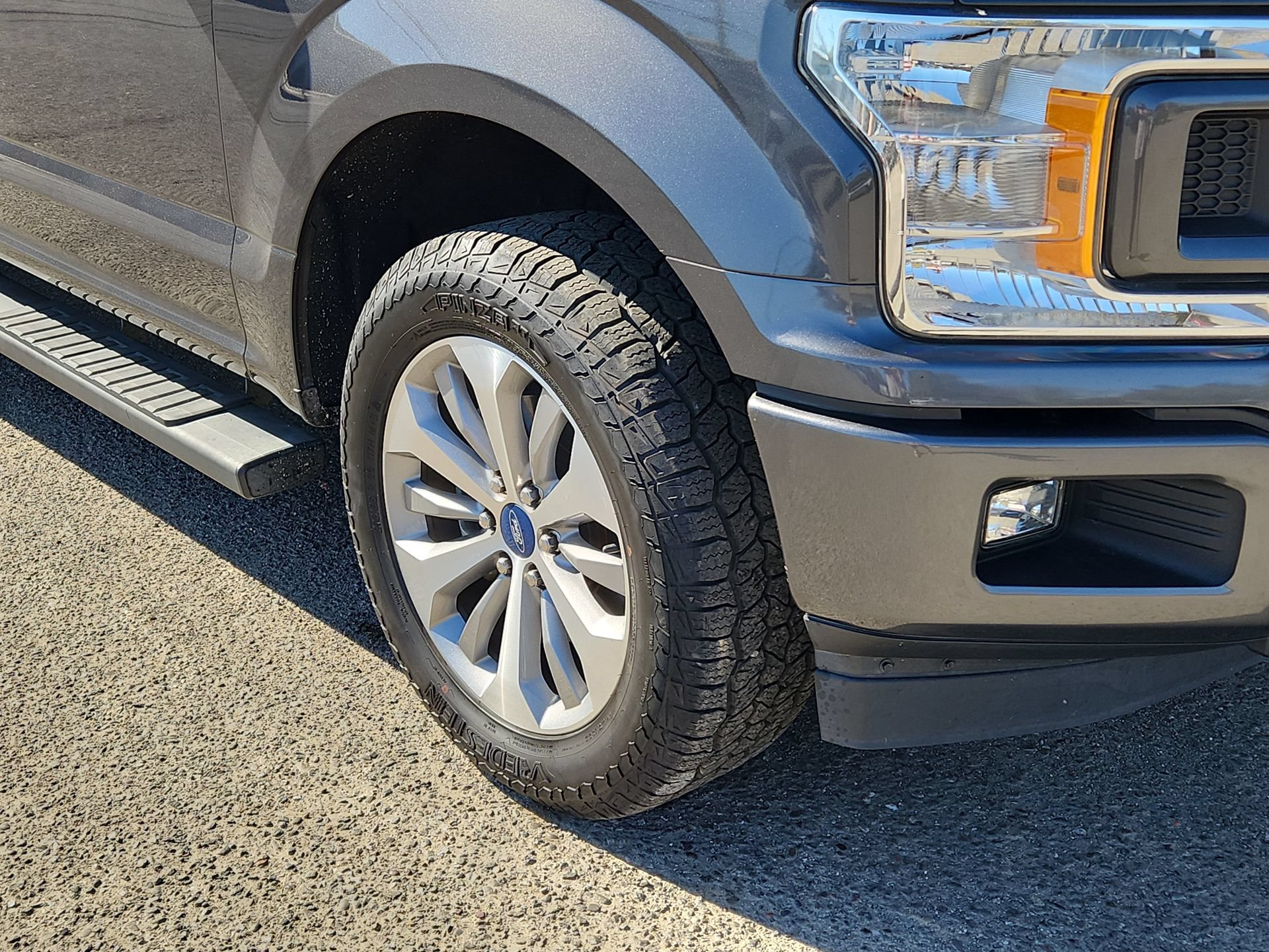 Used 2018 Ford F150 XL w/ Equipment Group 101A Mid AWD/4WD image 18