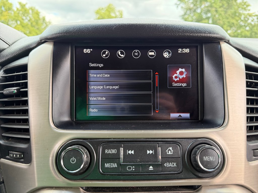 Used 2016 GMC Yukon Denali w/ Open Road Package AWD/4WD image 49