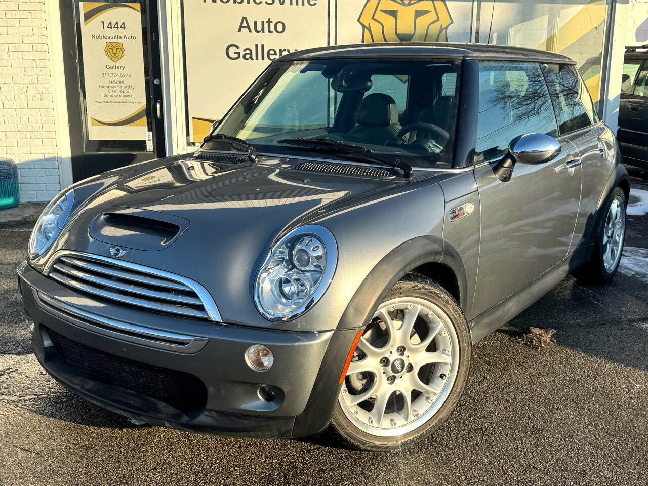 Used 2006 MINI Cooper S image 1