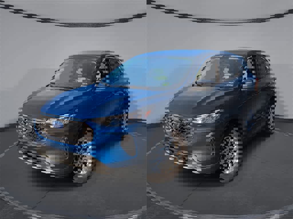 Used 2023 Ford Escape Active