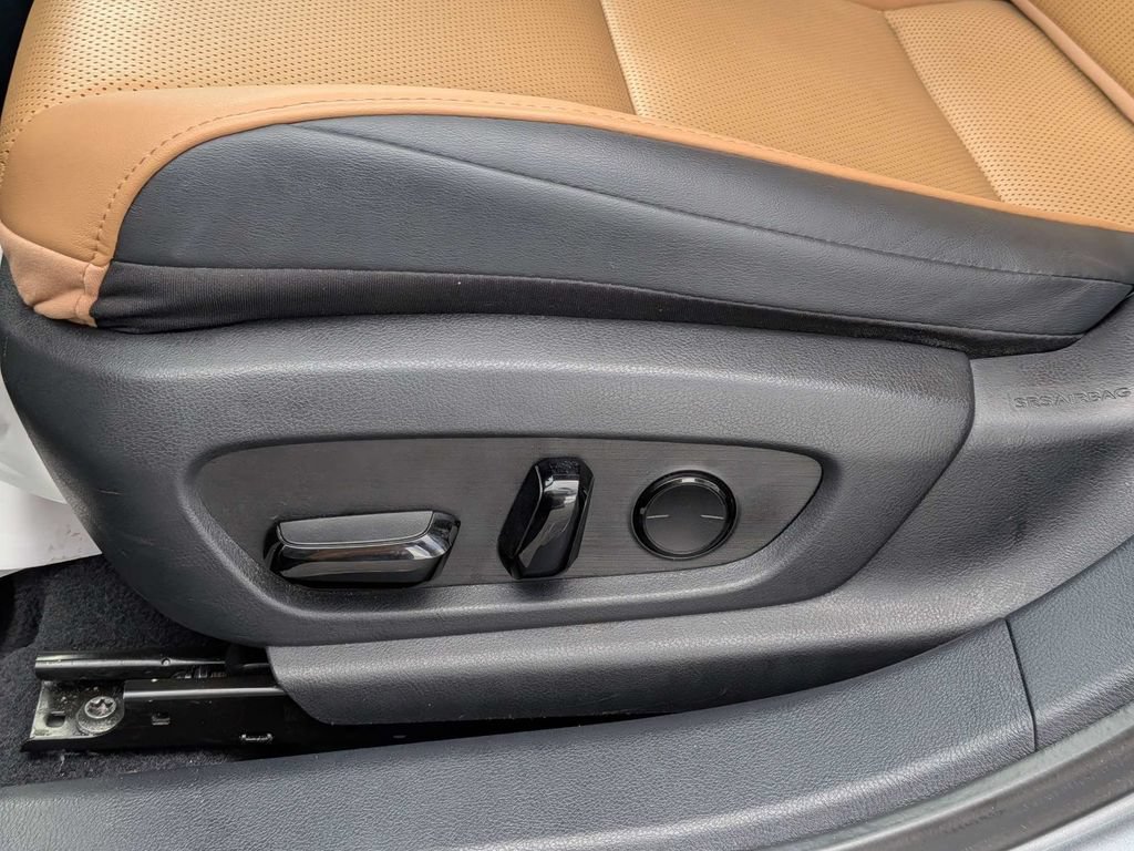 Used 2022 Lexus ES 350 w/ Premium Package FWD image 19