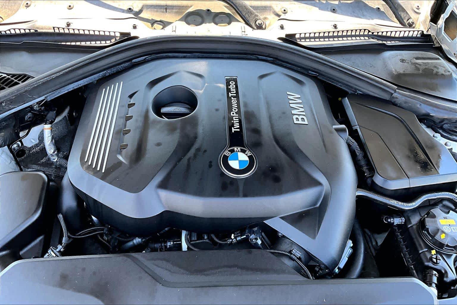 Used 2018 BMW 330i Sedan w/ Convenience Package RWD image 32