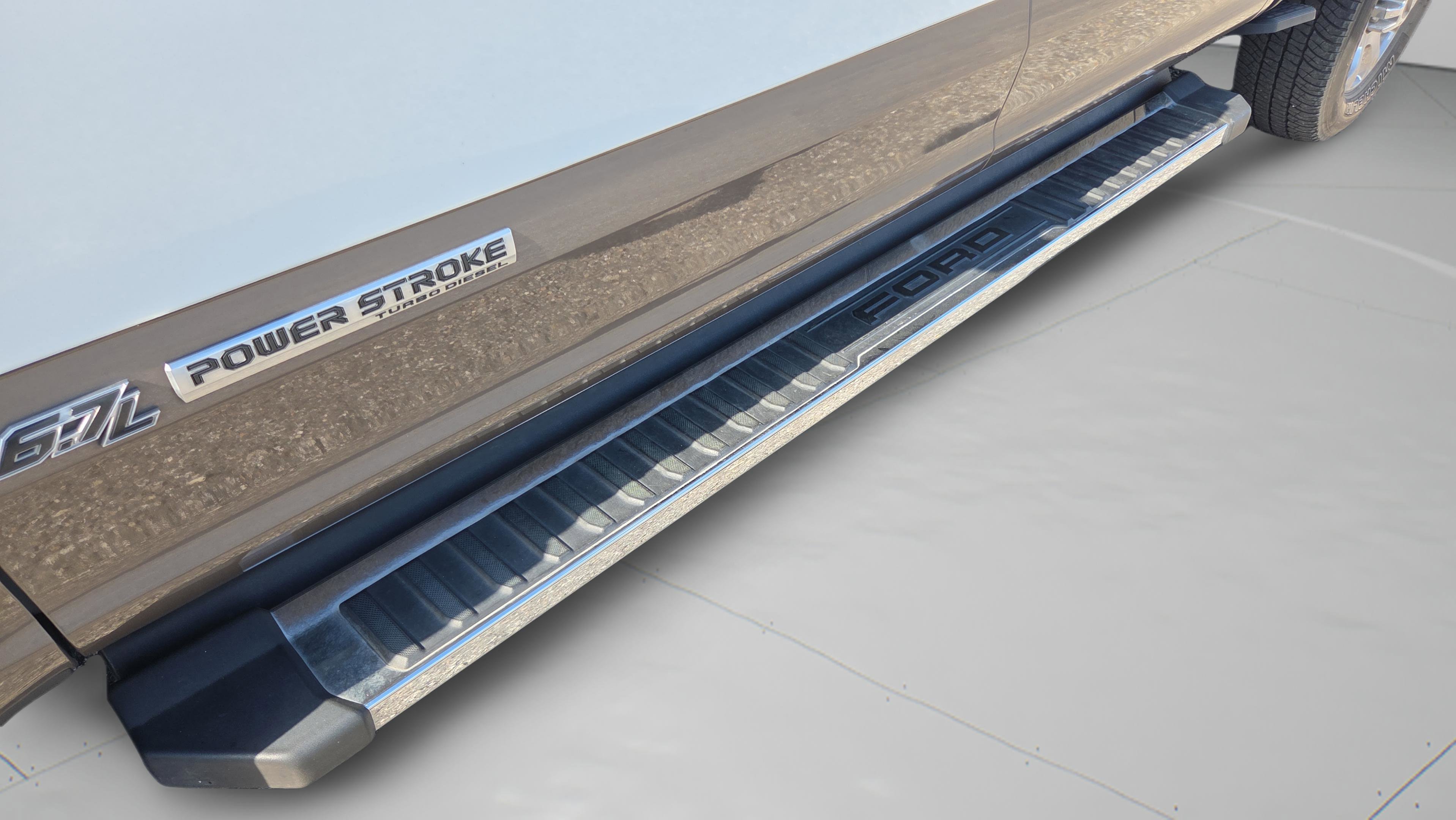 Used 2022 Ford F250 Lariat w/ Lariat Ultimate Package image 10