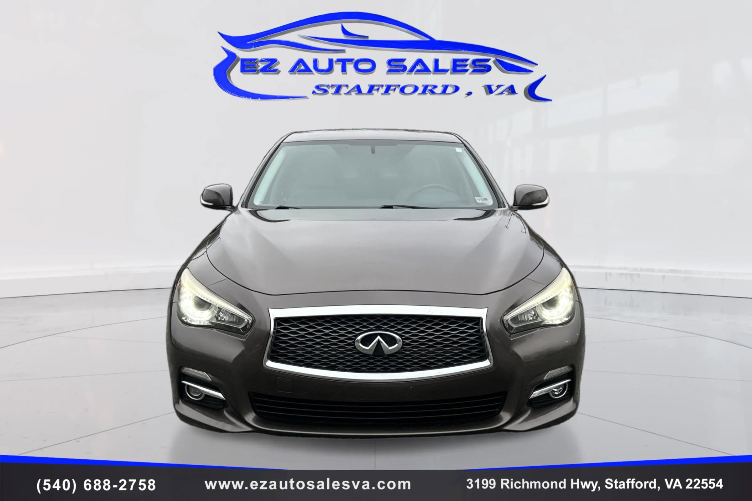 Used 2015 INFINITI Q50 Premium w/ Navigation Package image 2