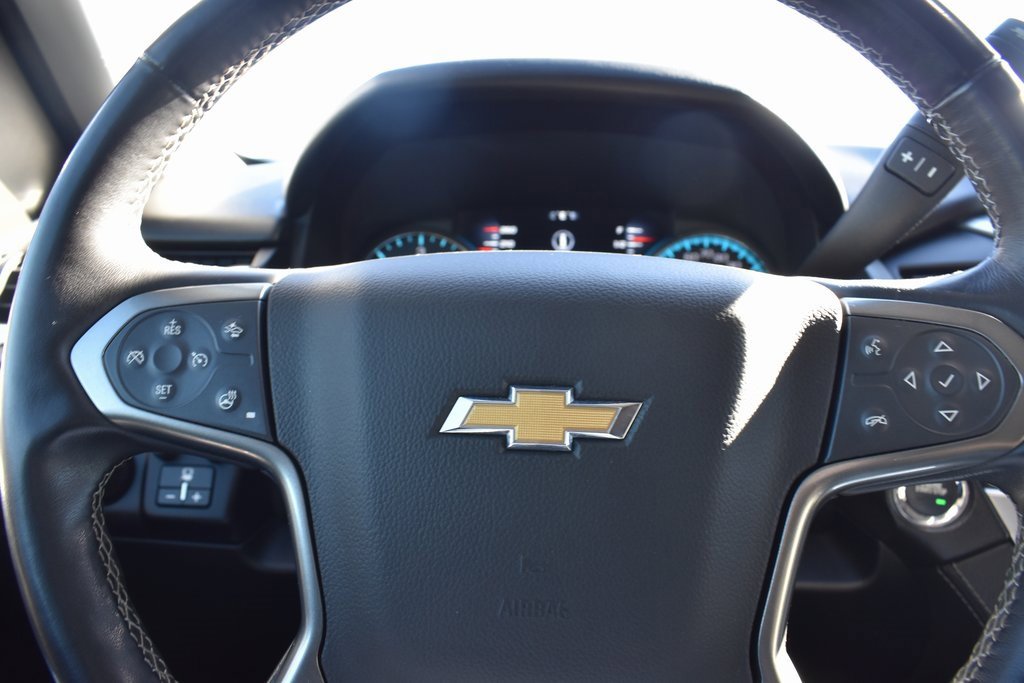 Used 2020 Chevrolet Suburban Premier w/ Premier Plus Edition image 19