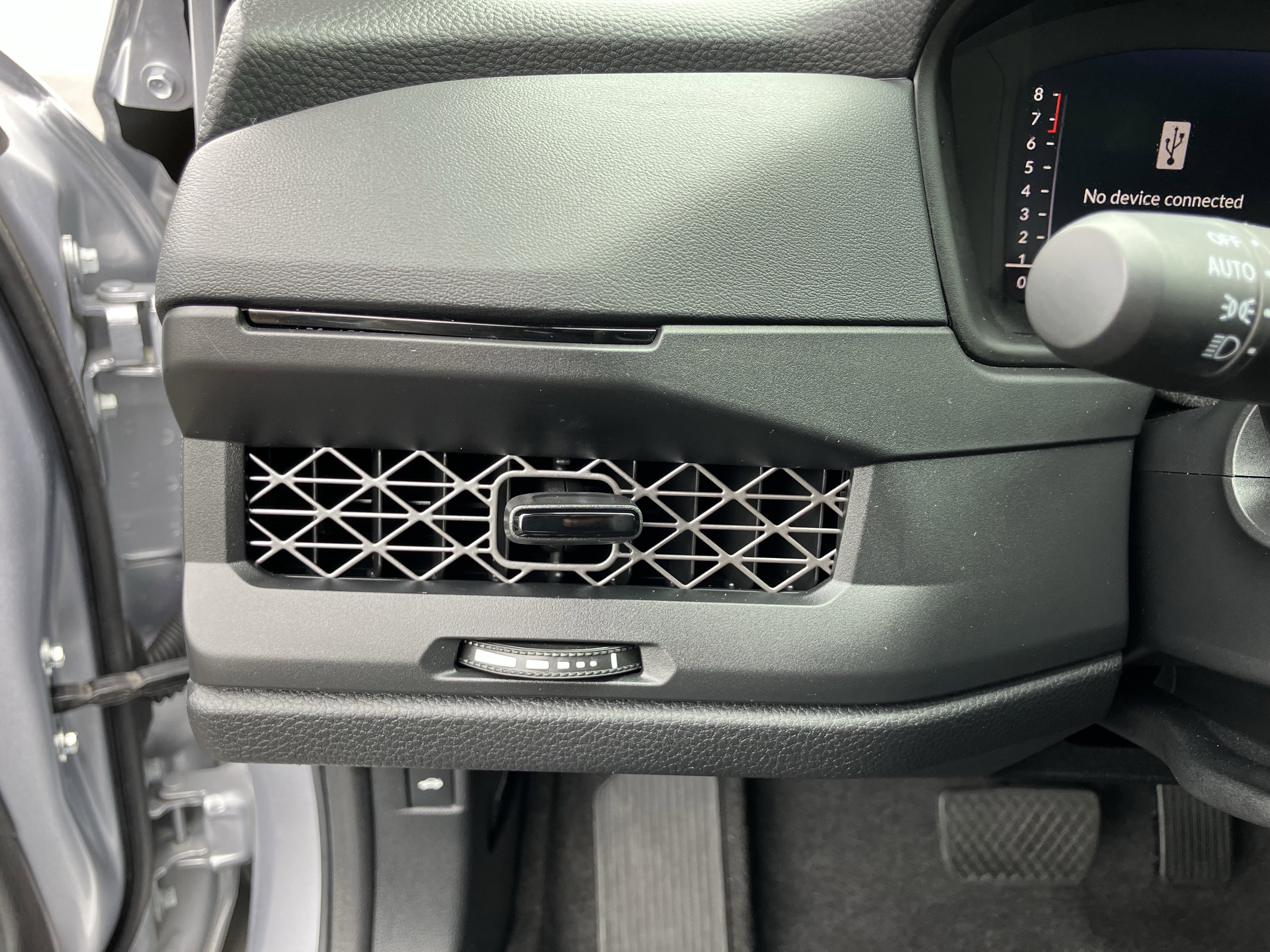 Used 2025 Honda Accord LX image 18