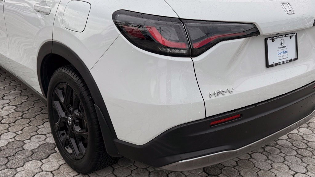 Used 2023 Honda HR-V Sport image 16