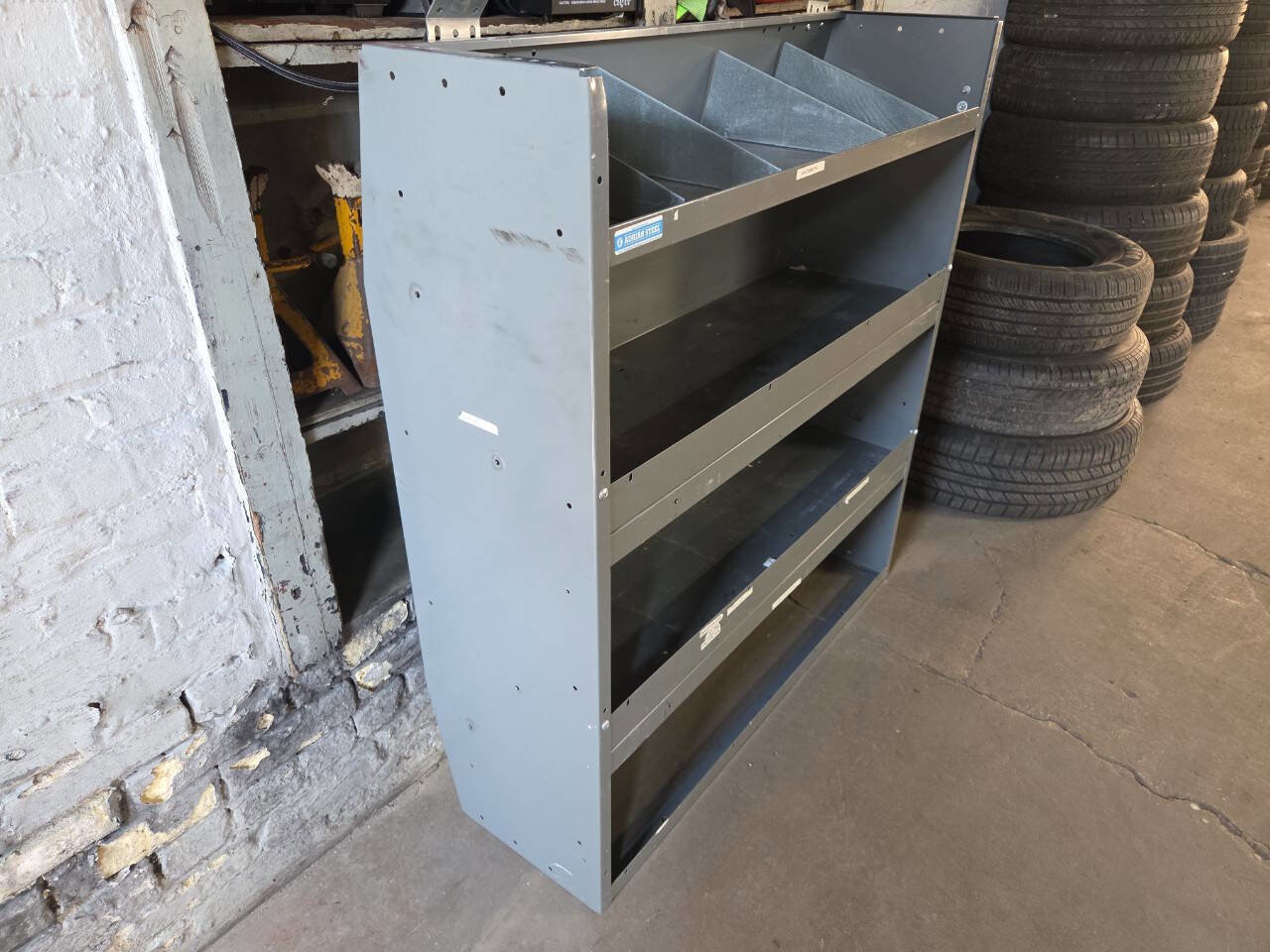 Used 2019 Chevrolet Express 3500 w/ Driver Convenience Package image 20