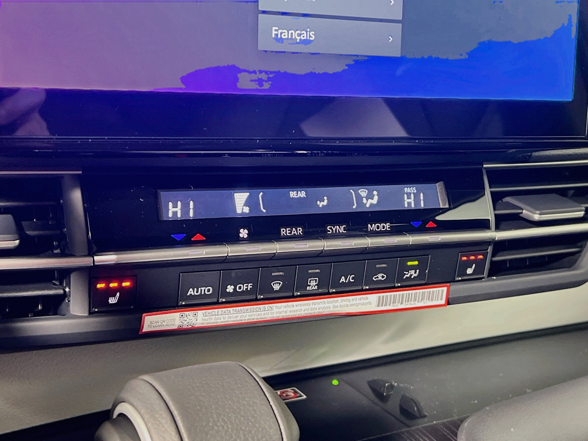 Used 2026 Toyota Sienna XLE FWD image 26