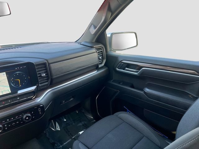 Used 2025 Chevrolet Silverado 1500 LT image 23