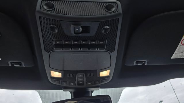 Used 2019 Ford F350 Platinum w/ Platinum Ultimate Package image 38