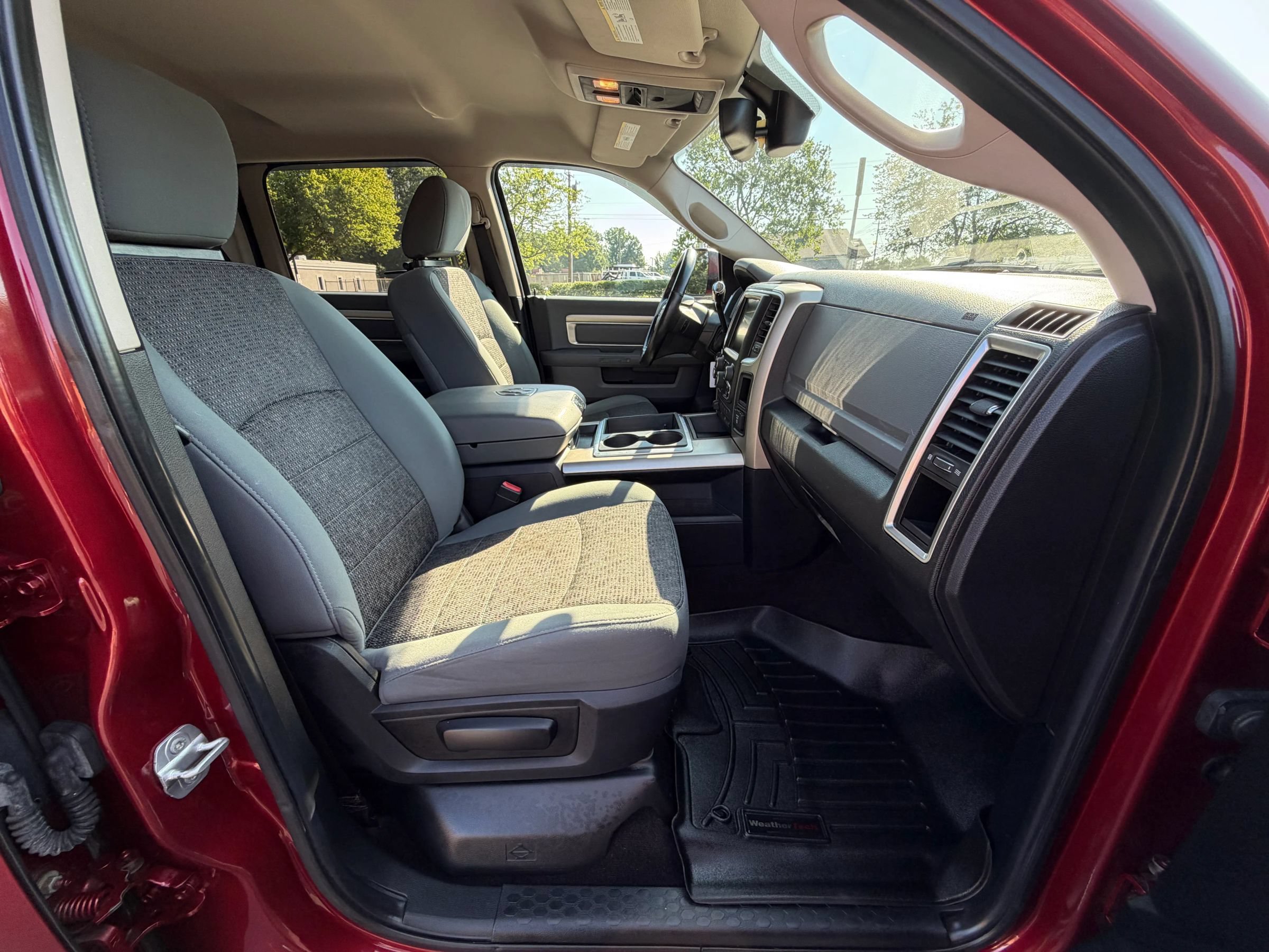 Used 2014 RAM 3500 Big Horn AWD/4WD image 22