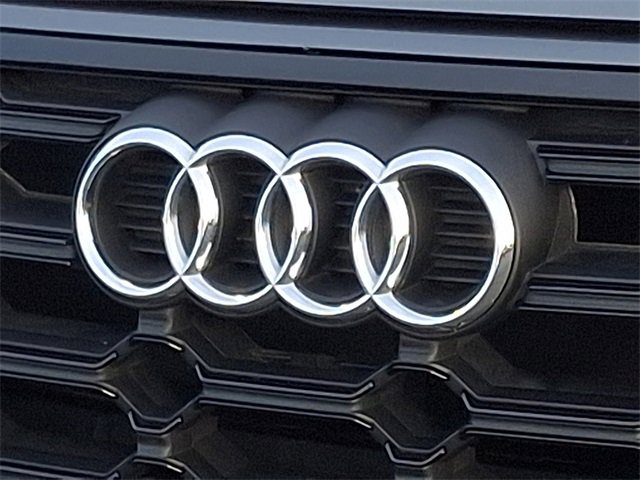 Used 2025 Audi Q5 2.0T Premium image 33
