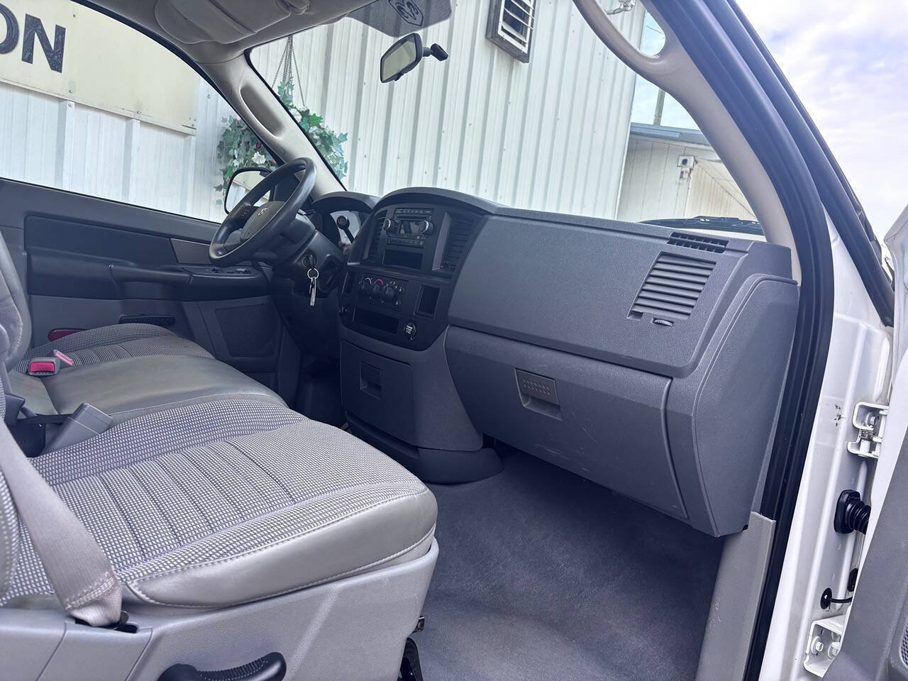 Used 2008 Dodge Ram 1500 Truck ST RWD image 11