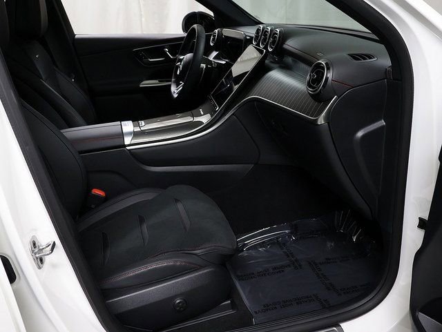 Certified 2026 Mercedes-Benz GLC 43 AMG GLC 43 AMG image 33