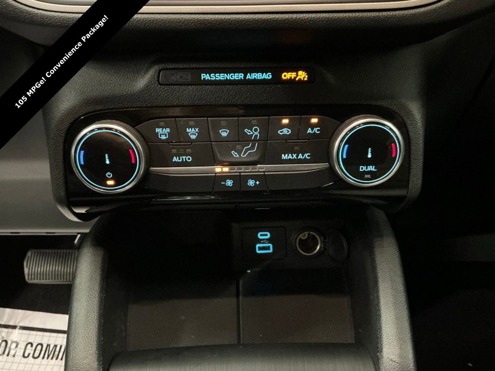 Used 2022 Ford Escape SE w/ Convenience Package image 26