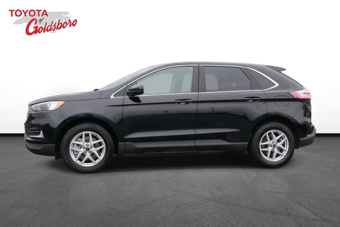 Used 2024 Ford Edge SEL image 9