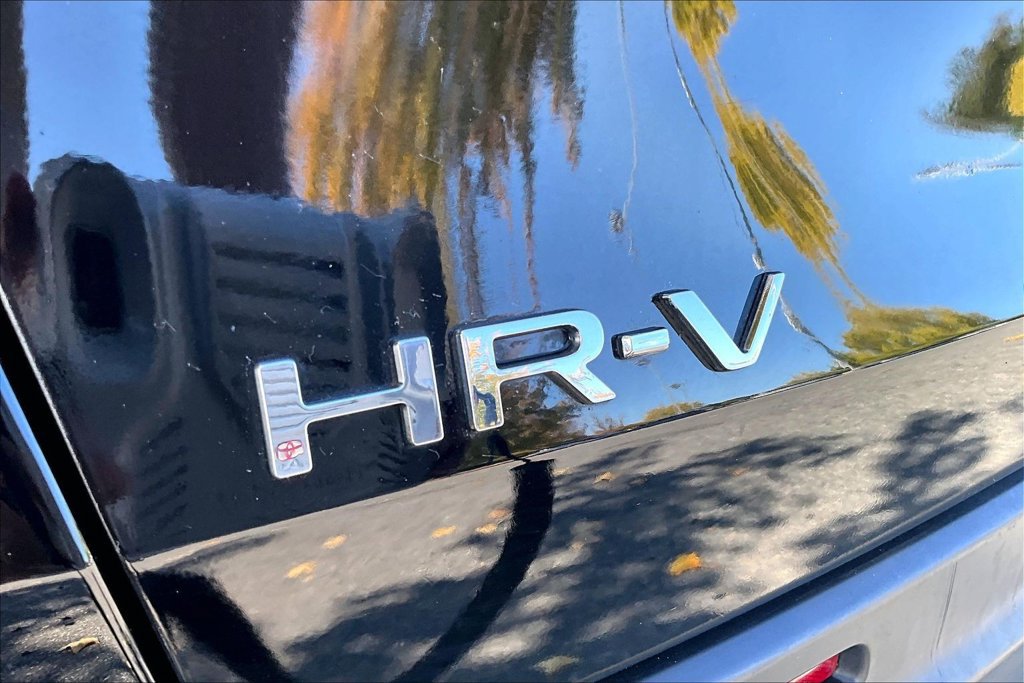 Used 2023 Honda HR-V LX image 23