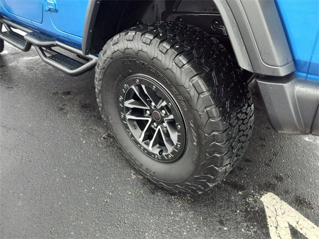 Used 2024 Jeep Wrangler Unlimited Rubicon w/ XTREMEE 35" Tire Package image 10