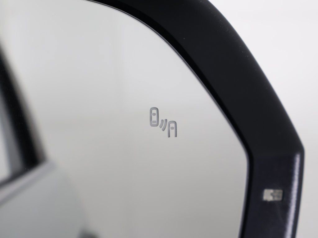 Used 2023 Volkswagen Atlas Cross Sport SE w/ Panoramic Sunroof Package image 38