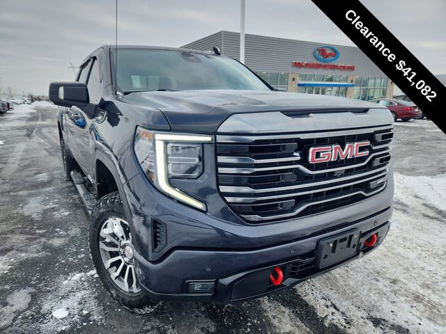 Used 2022 GMC Sierra 1500 AT4 w/ Technology Package image 12