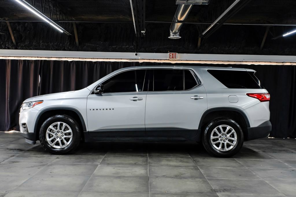 Used 2020 Chevrolet Traverse LS w/ LPO, Blackout Package image 15