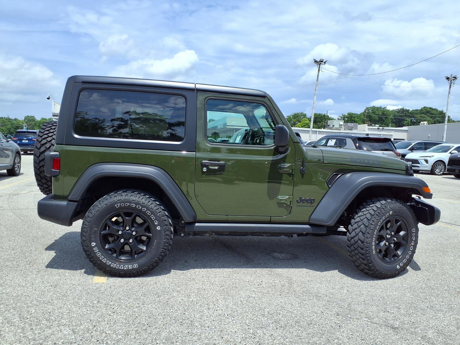 Used 2021 Jeep Wrangler Sport AWD/4WD image 29