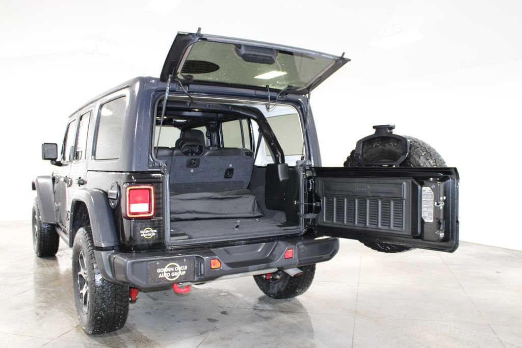 Used 2021 Jeep Wrangler Unlimited Rubicon w/ Cold Weather Group image 16