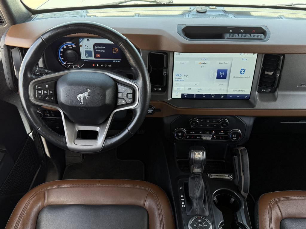 Used 2024 Ford Bronco Outer Banks AWD/4WD image 12
