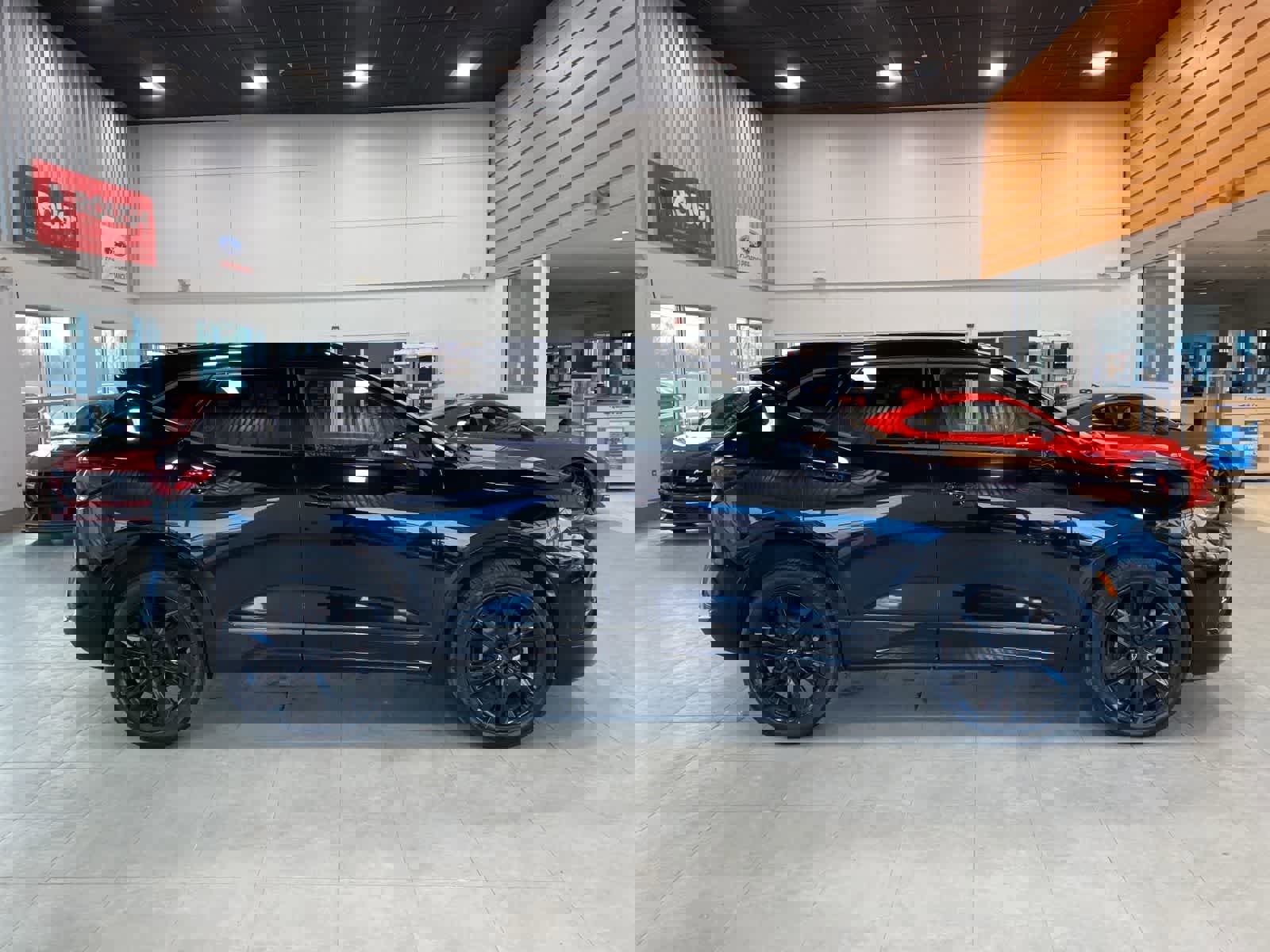 Used 2019 Chevrolet Blazer RS w/ Sun and Wheels Package image 6