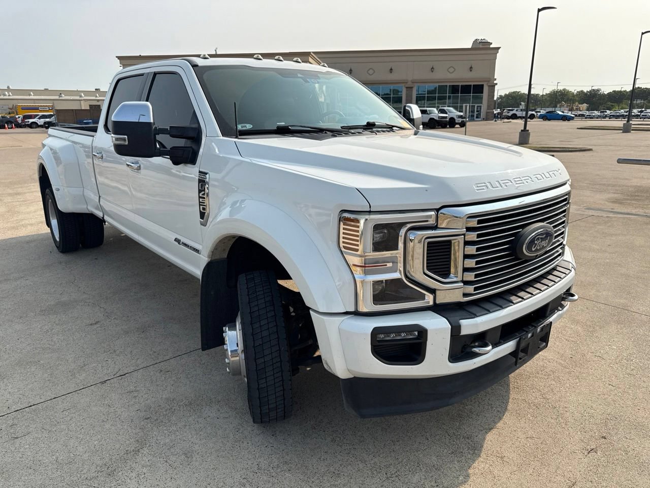 Used 2020 Ford F450 Platinum w/ FX4 Off-Road Package AWD/4WD image 18