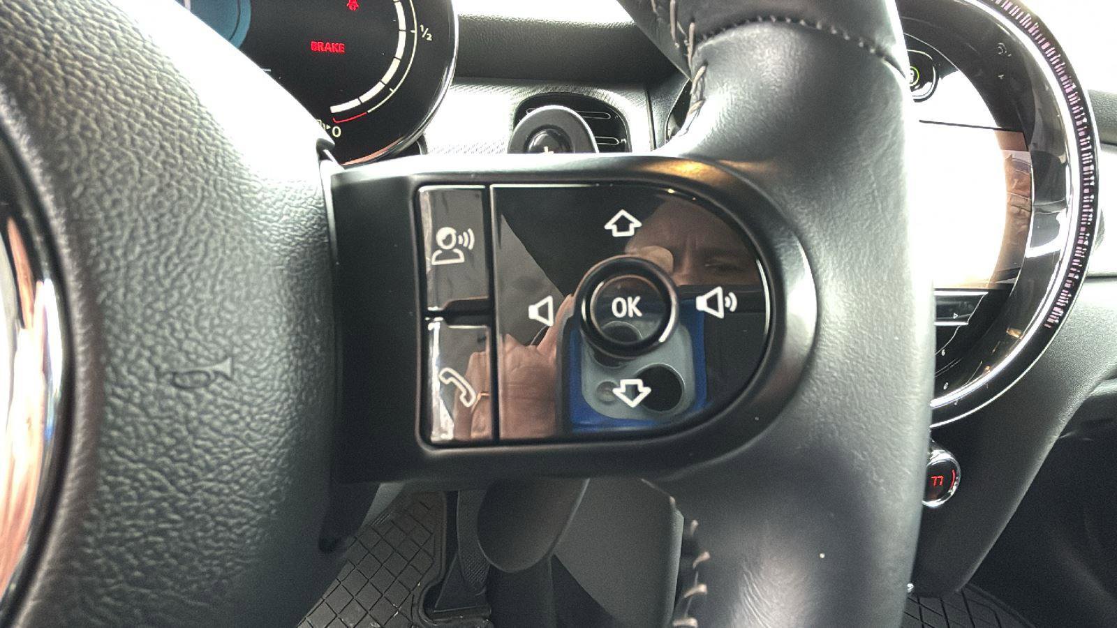 Used 2023 MINI Cooper S FWD image 16