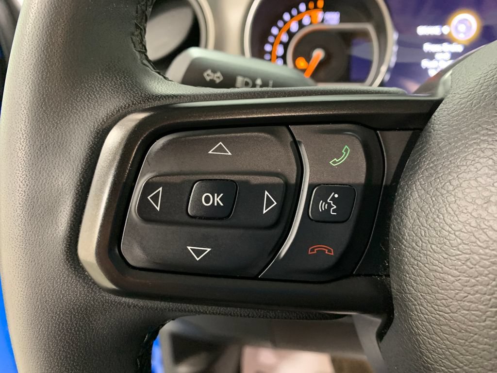 Used 2023 Jeep Gladiator Sport AWD/4WD image 21