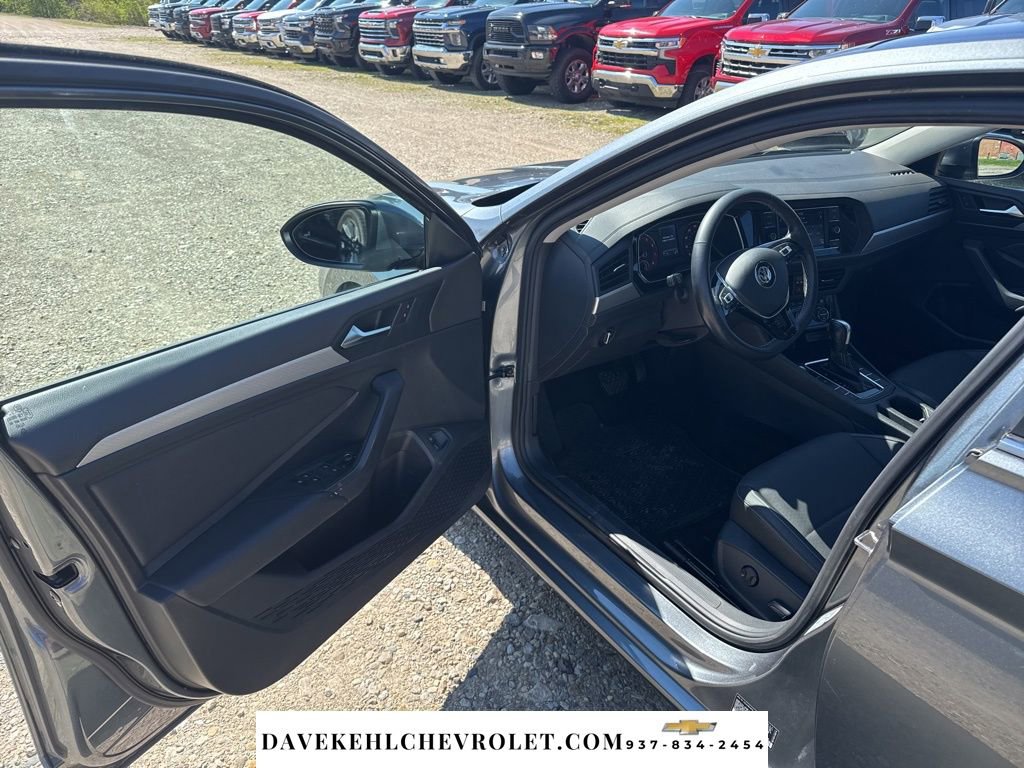 Used 2021 Volkswagen Jetta image 9