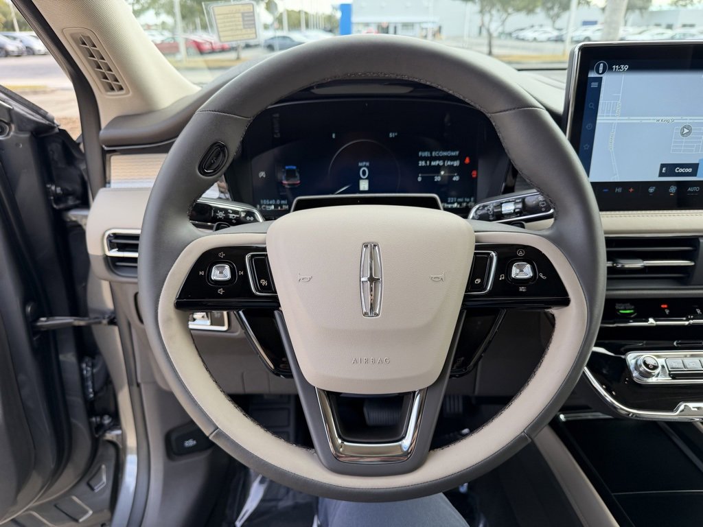 Used 2024 Lincoln Corsair FWD w/ Equipment Group 102A image 18