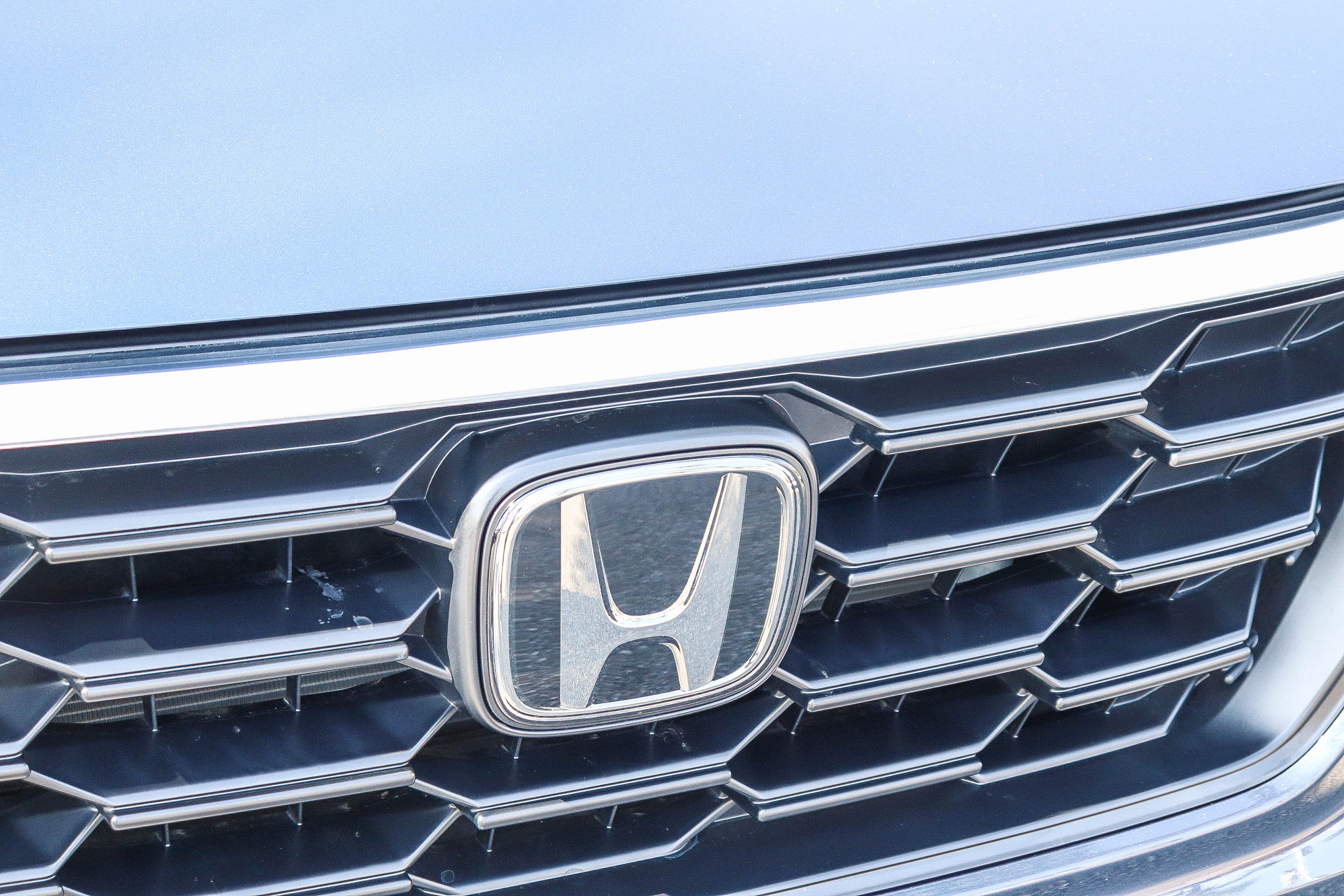 Certified 2025 Honda CR-V LX image 4