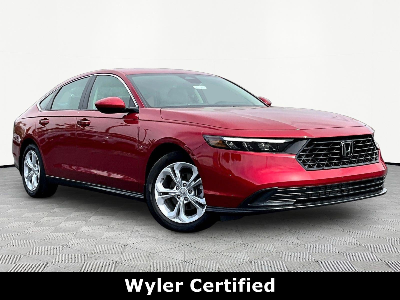 Used 2024 Honda Accord LX image 3