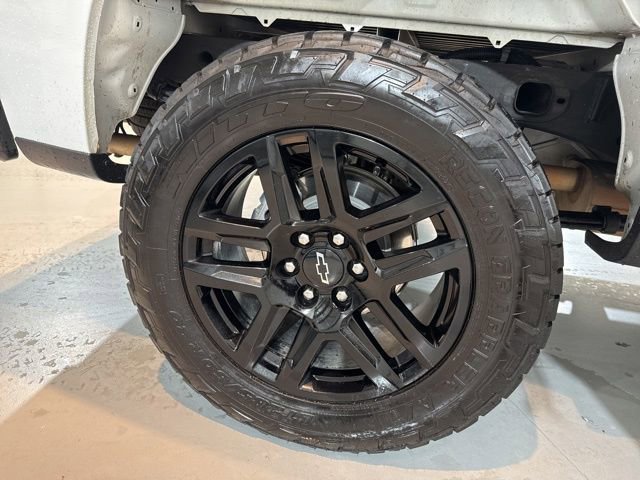 Used 2023 Chevrolet Silverado 1500 RST w/ Z71 Off-Road Package image 12