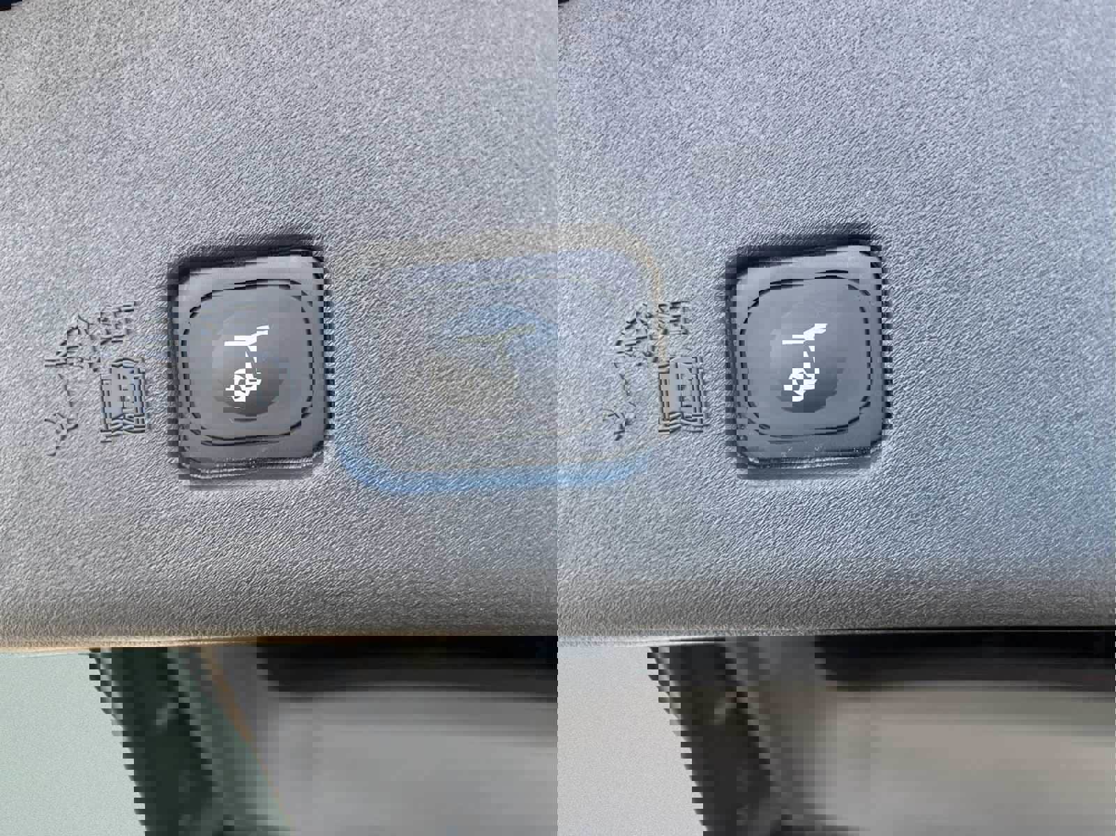 Used 2024 Lincoln Nautilus Reserve w/ Equipment Group 202A image 23