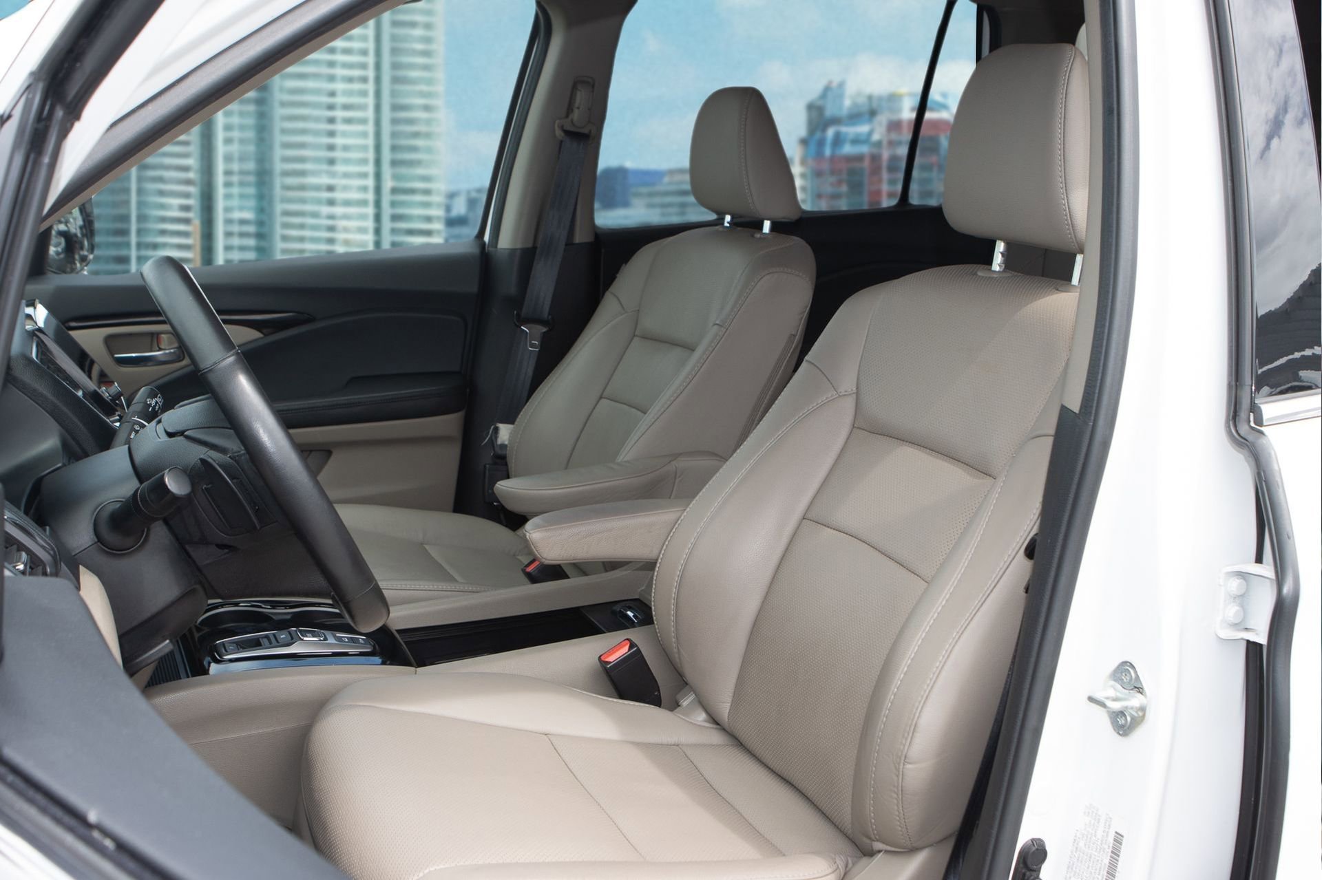 Used 2022 Honda Pilot Elite image 27