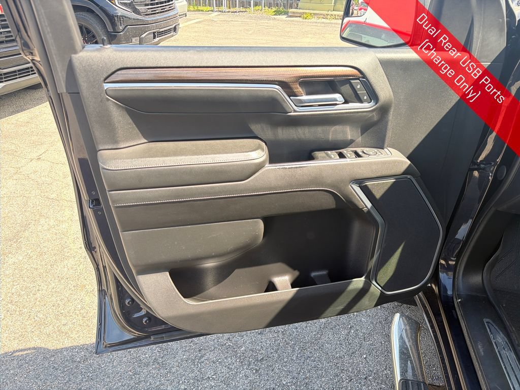 Used 2022 Chevrolet Silverado 1500 LT w/ Protection Package AWD/4WD image 12
