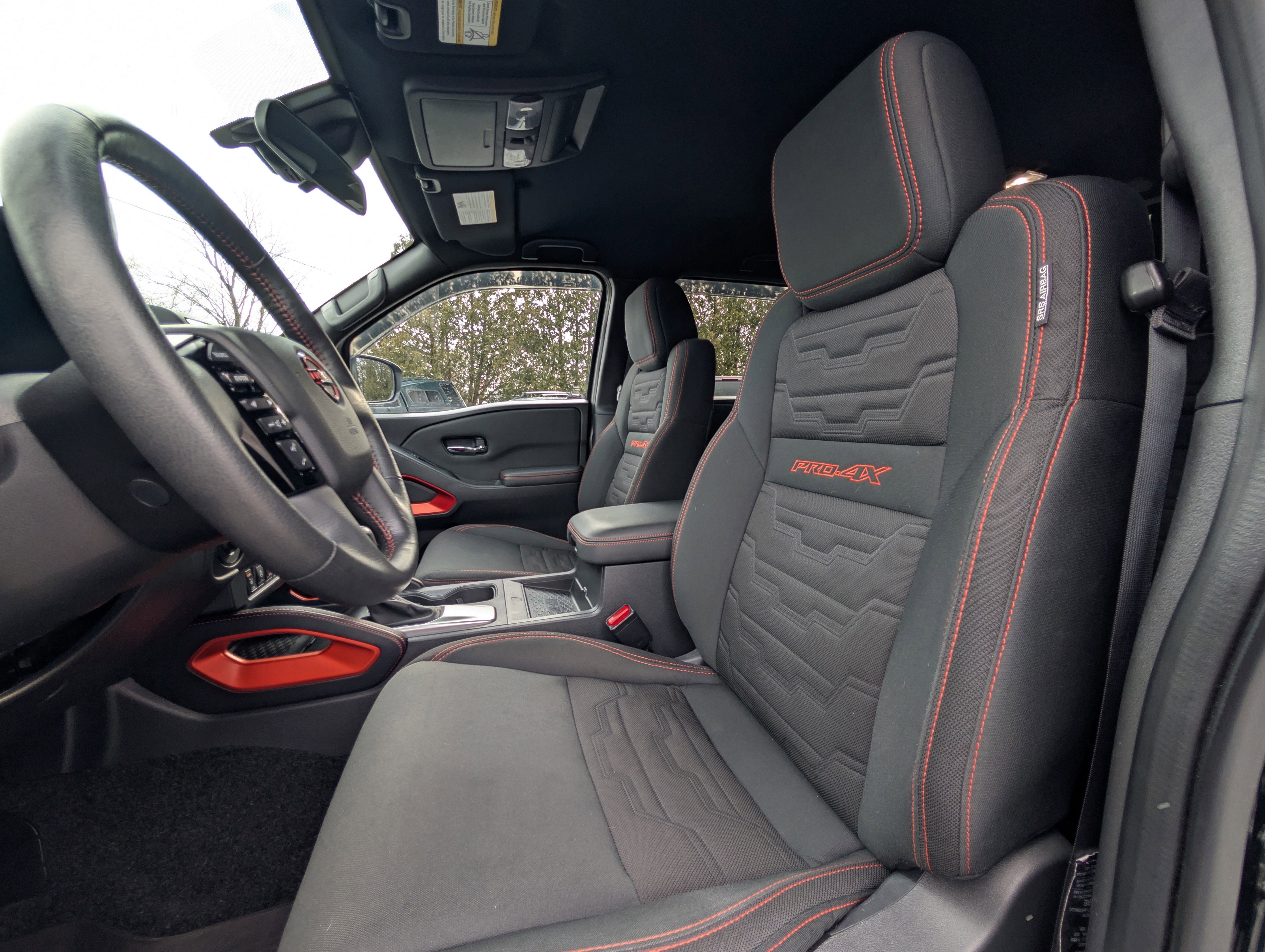 Used 2023 Nissan Frontier PRO-4X w/ Pro Convenience Package image 29