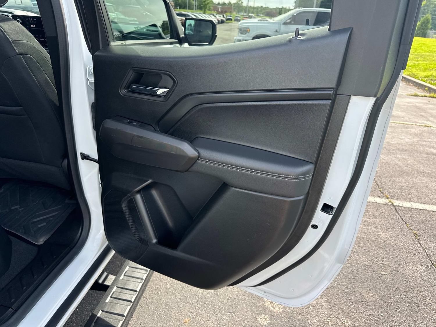 Used 2024 GMC Canyon Elevation RWD image 23
