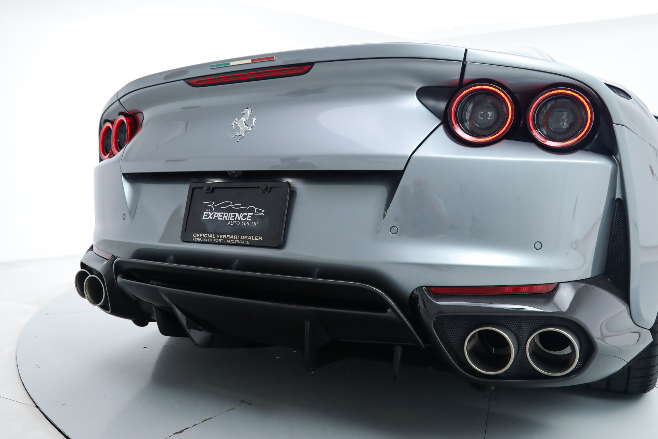 Certified 2023 Ferrari 812 GTS RWD image 19