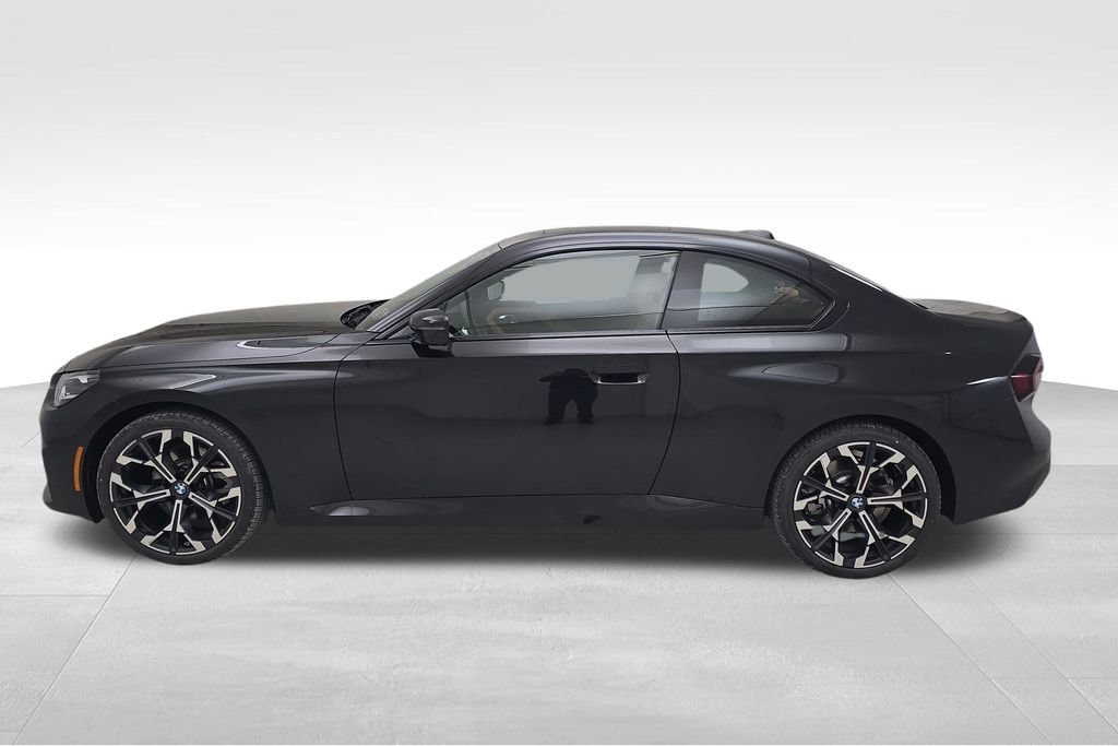Used 2025 BMW 230i xDrive Coupe w/ Convenience Package image 6
