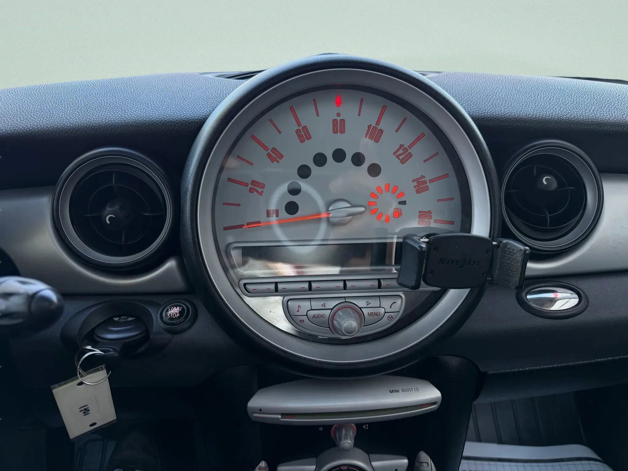 Used 2010 MINI Cooper Hardtop image 49