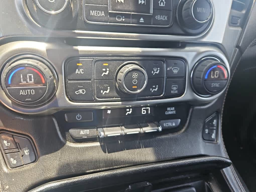 Used 2015 Chevrolet Tahoe LTZ AWD/4WD image 18