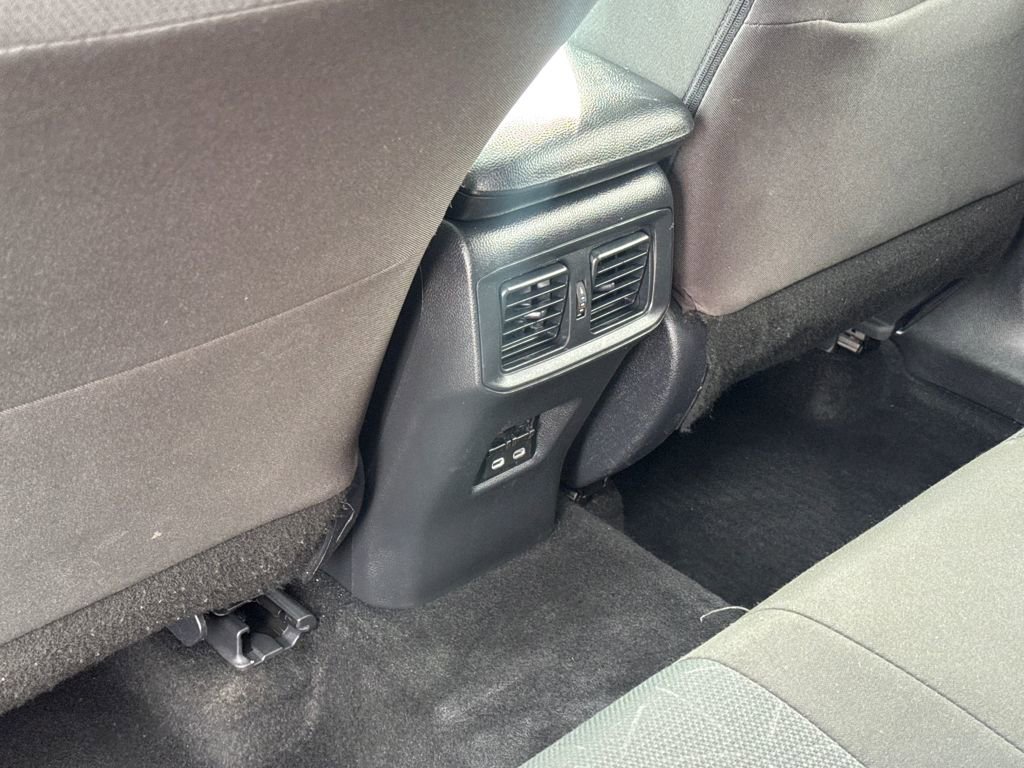 Used 2025 Toyota RAV4 XLE w/ Convenience Package image 36